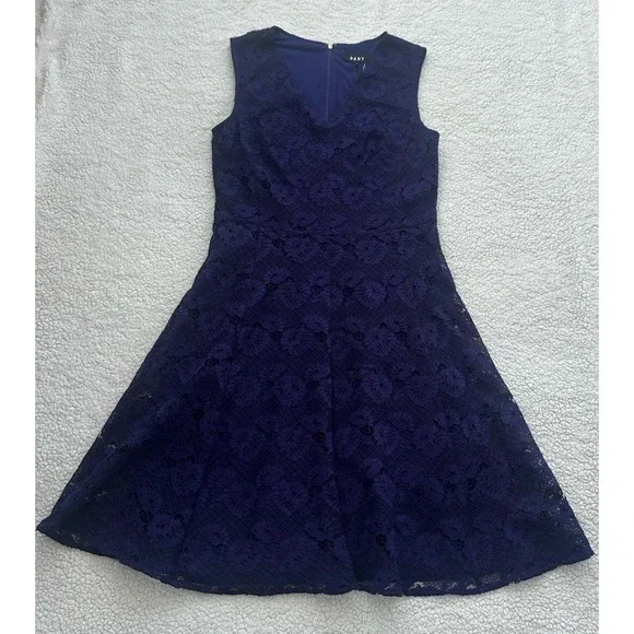NEW DKNY Womens Purple Crochet Lace V-Neck Sleeveless Dress Size 6 Wedding NWT - Picture 4 of 12